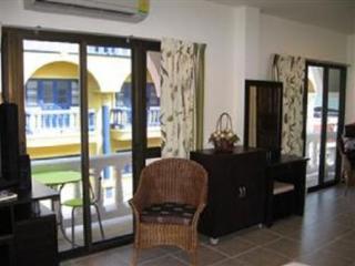 Baan Dok Mai Apartment